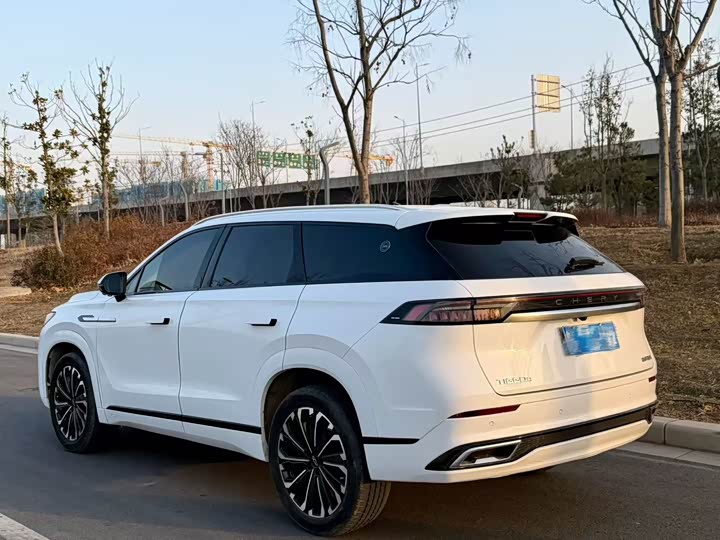 Фото 4 - Chery Tiggo 9