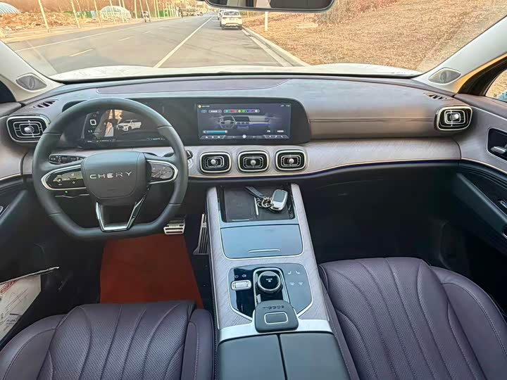 Фото 7 - Chery Tiggo 9