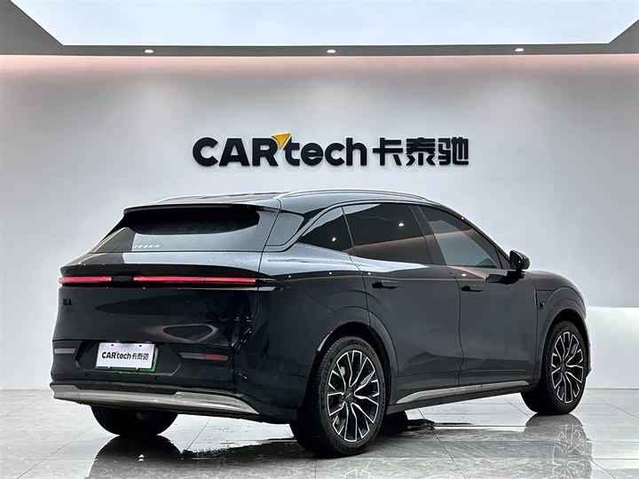 Фото 5 - Zeekr 7X