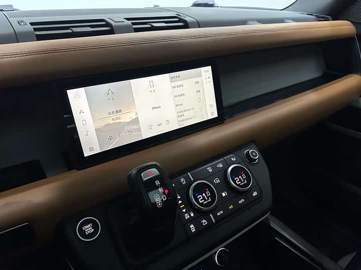 Фото 6 - Land Rover Defender