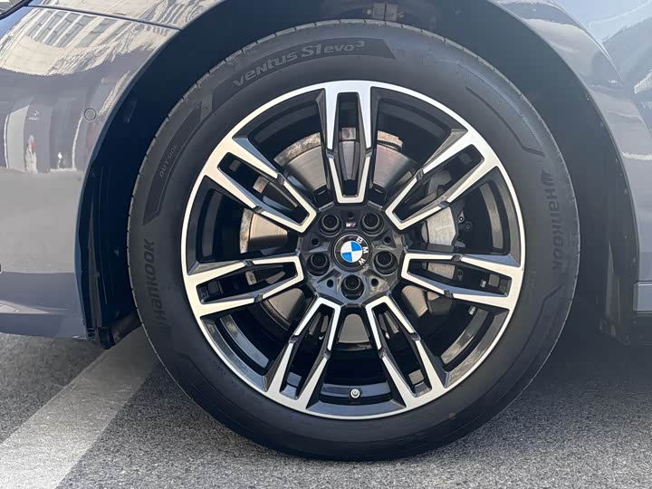 Фото 7 - BMW 5 Series