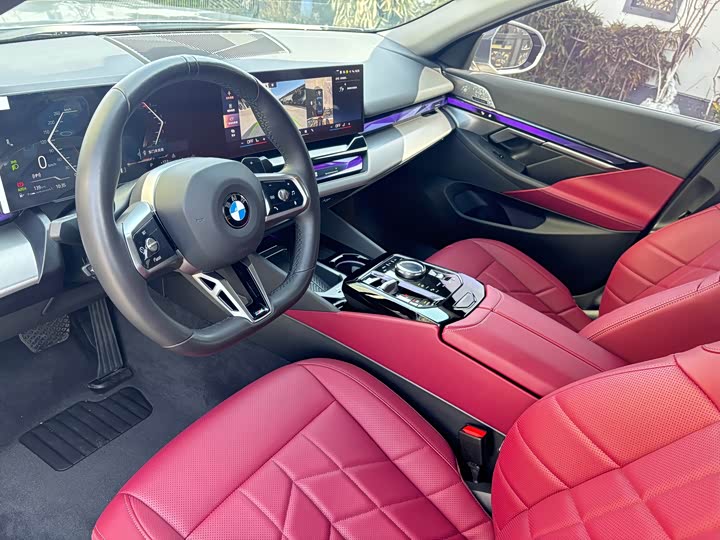 Фото 8 - BMW 5 Series