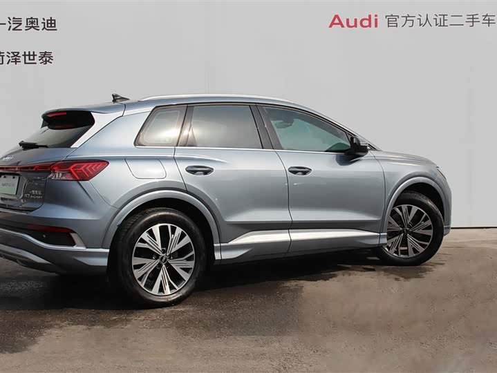 Фото 3 - Audi Q4 e-tron
