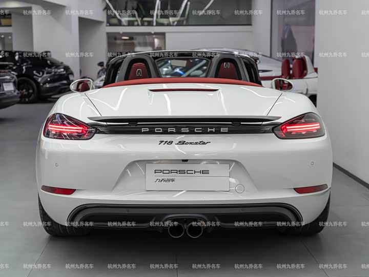 Фото 6 - Porsche 718