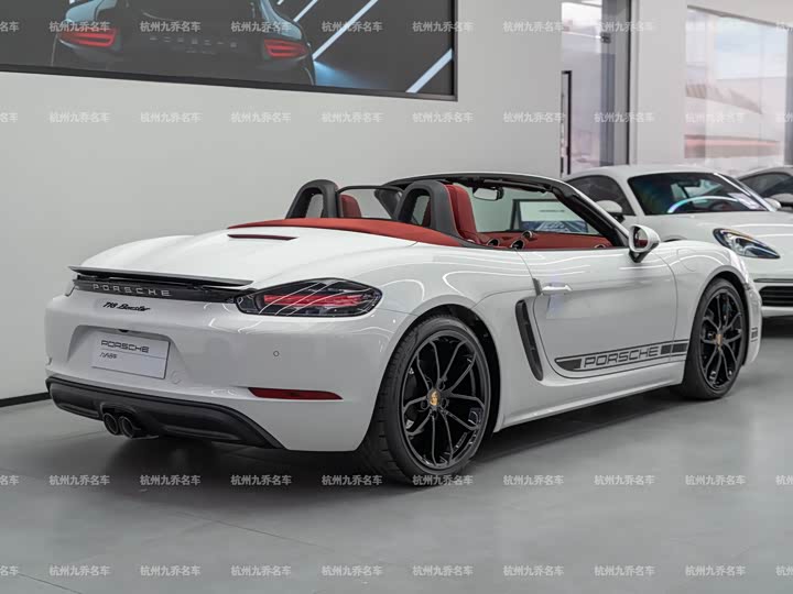 Фото 7 - Porsche 718