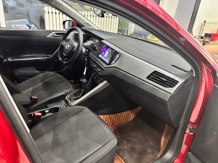 Photo 7 - Volkswagen Polo