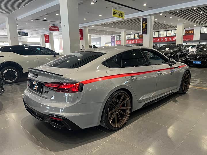 Фото 4 - Audi RS 5