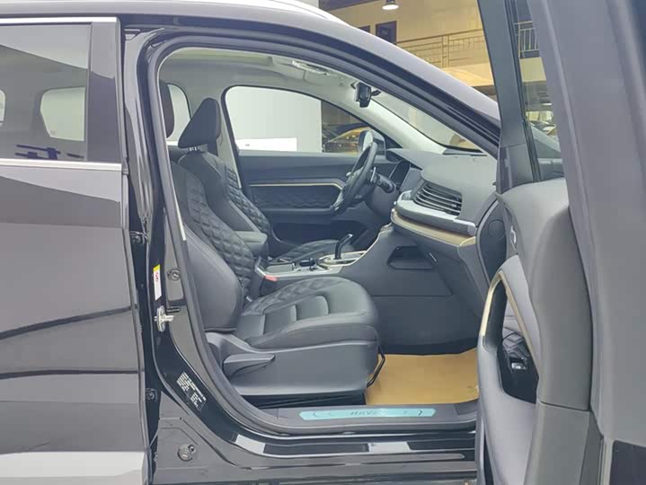 Фото 8 - Haval H6