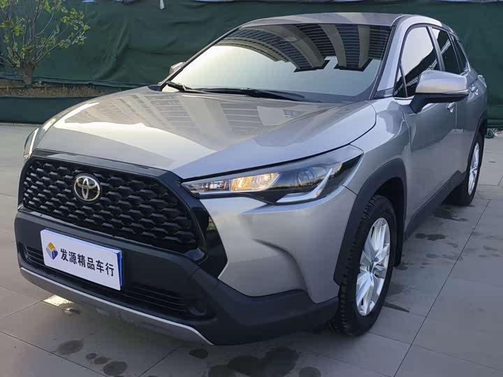 Фото 1 - Toyota Corolla Cross