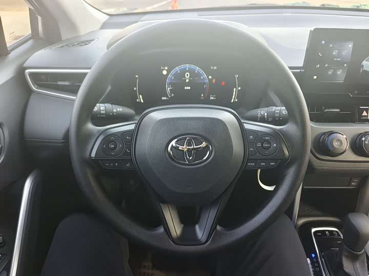 Фото 6 - Toyota Corolla Cross