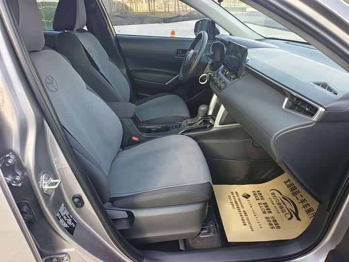 Фото 9 - Toyota Corolla Cross