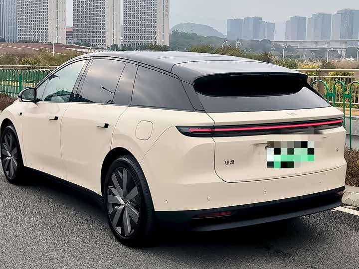 Фото 9 - LiXiang i6