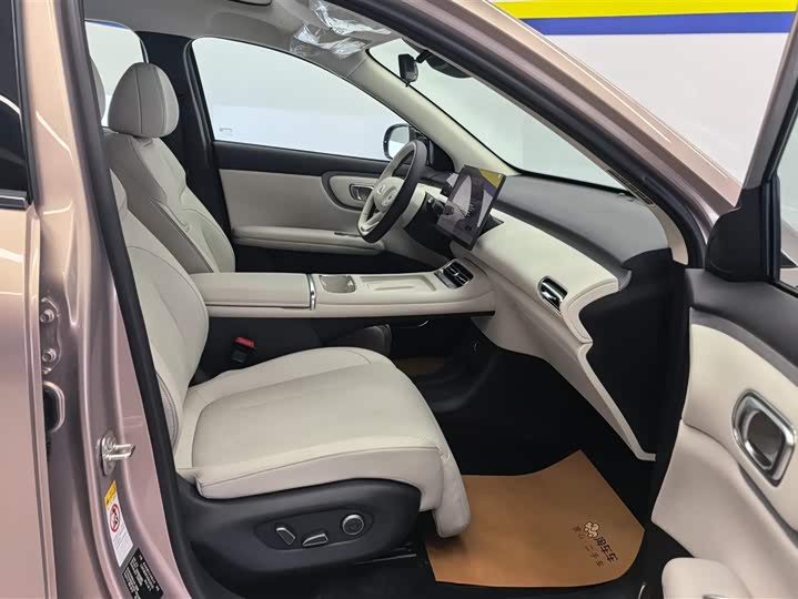 Фото 8 - Changan Qiyuan (Nevo) Q05