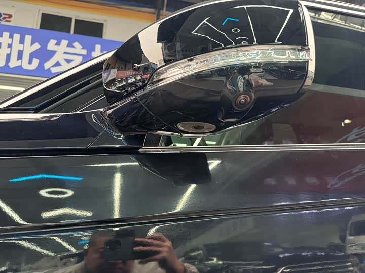 Фото 6 - Land Rover Discovery