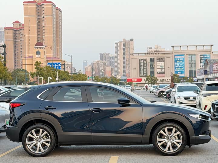 Фото 6 - Mazda CX-30