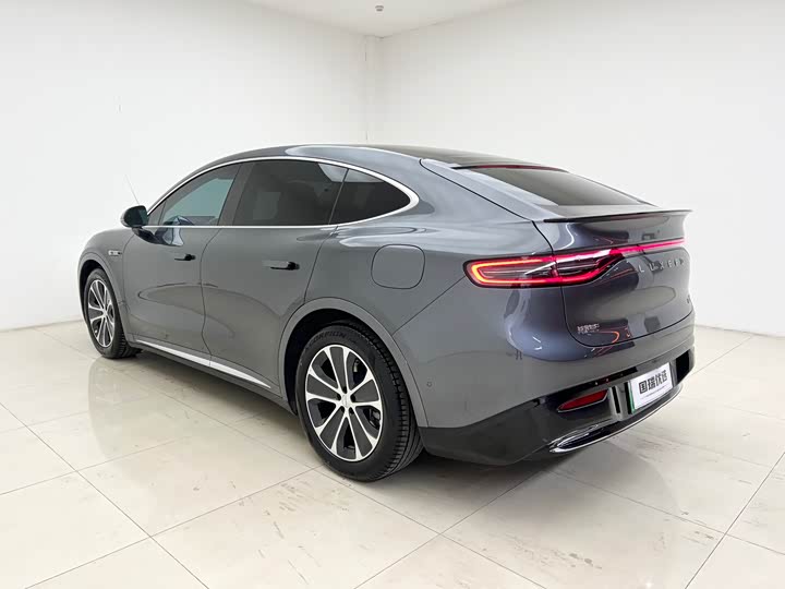 Фото 4 - Luxeed R7