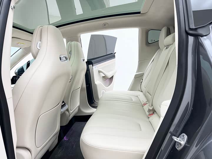 Фото 8 - Luxeed R7