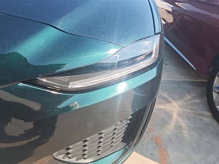 Фото 5 - Jaguar XE L