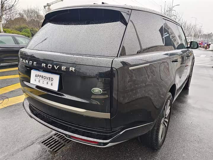 Photo 4 - Land Rover Range Rover