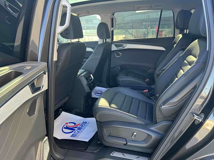 Фото 6 - Volkswagen Talagon