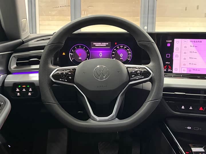 Фото 7 - Volkswagen Lamando L