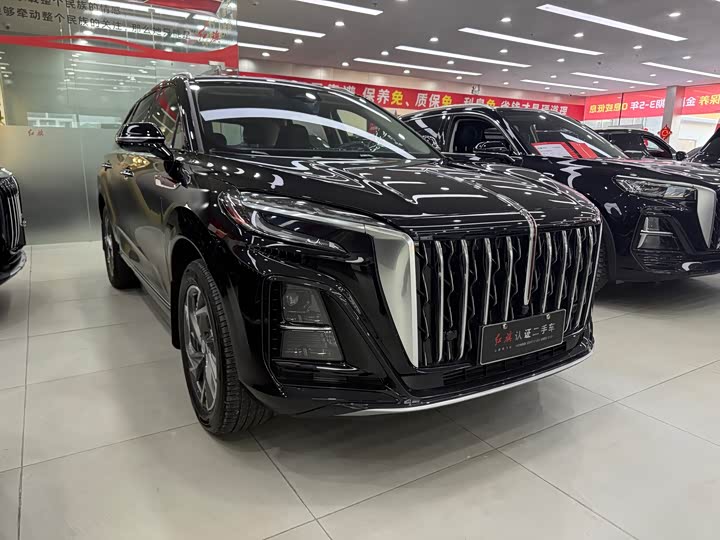 Фото 3 - Hongqi HS3 Hybrid