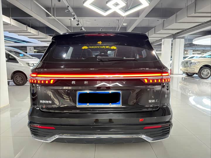 Фото 5 - Geely Monjaro