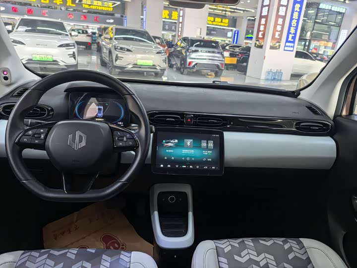 Фото 9 - Leapmotor T03