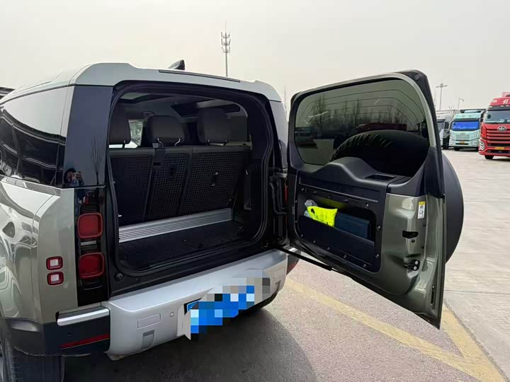 Фото 5 - Land Rover Defender