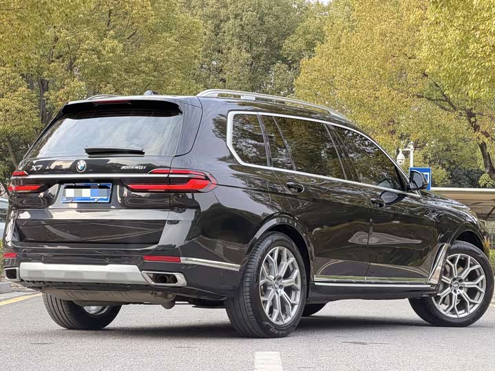 Фото 4 - BMW X7