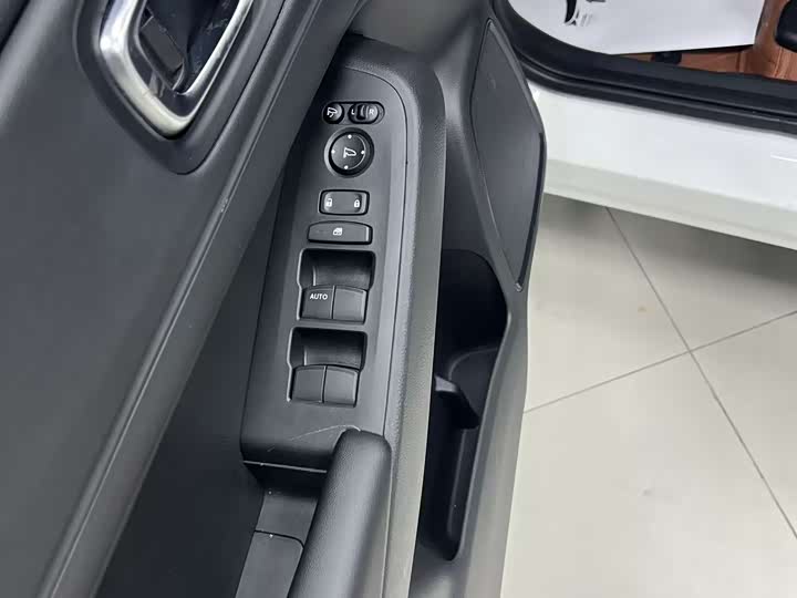 Фото 7 - Honda XR-V