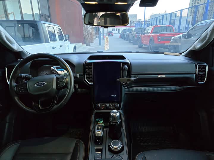 Фото 9 - Ford Ranger