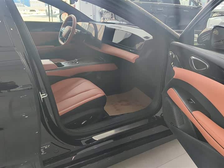 Фото 8 - BYD Seal