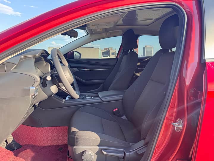 Фото 9 - Mazda 3 (Axela)