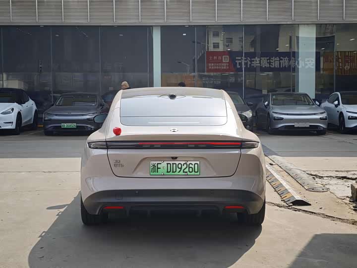 Фото 5 - Nio ET5