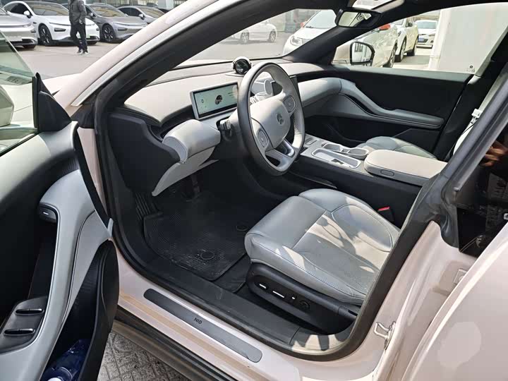 Фото 8 - Nio ET5