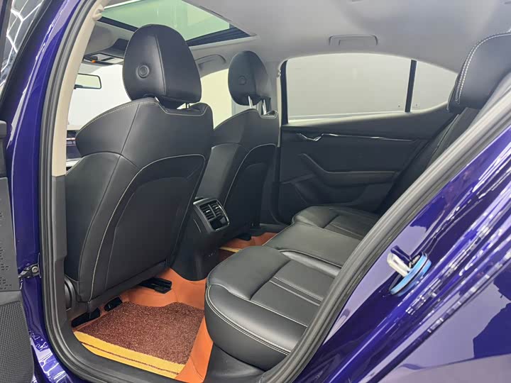 Фото 5 - Skoda Octavia Pro