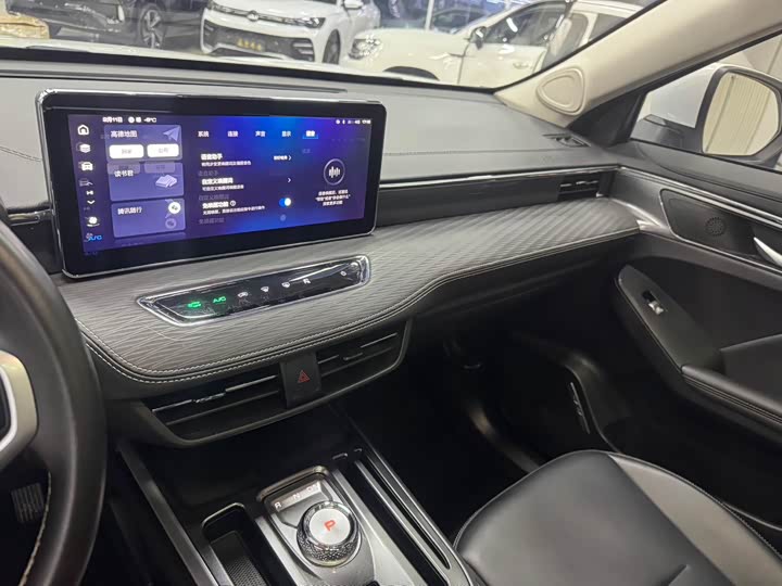 Фото 9 - Haval Jolion