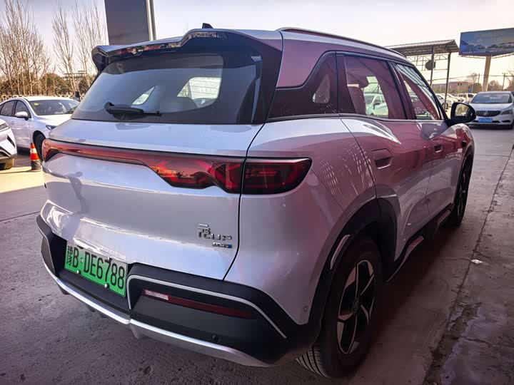 Фото 4 - BYD Yuan Up