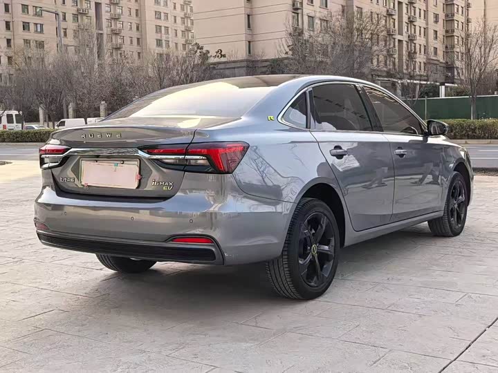 Фото 7 - Roewe i6 Max EV