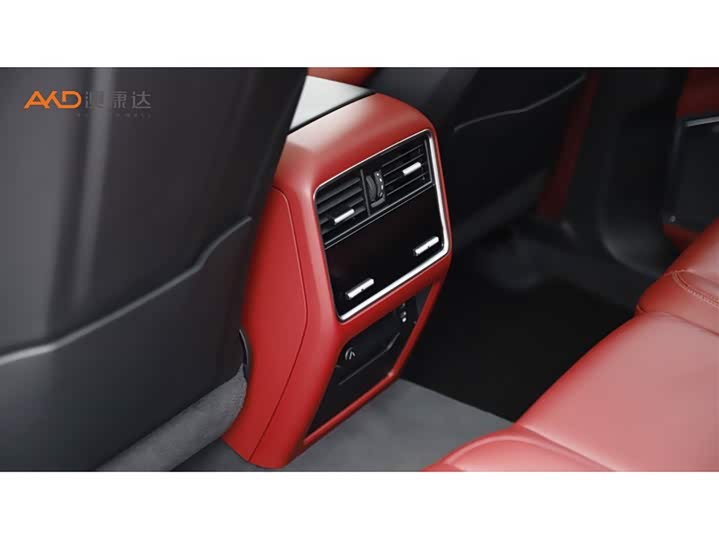 Фото 9 - Porsche Cayenne