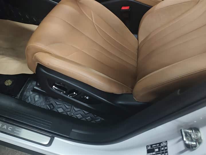 Фото 9 - GAC Trumpchi ES9