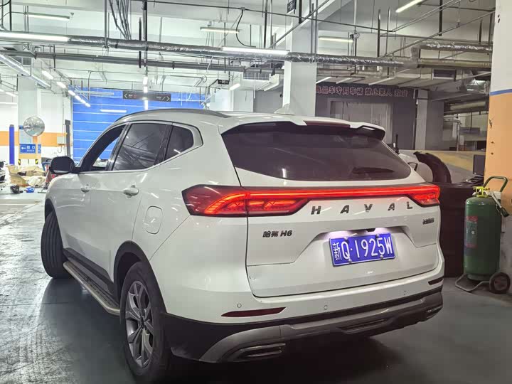 Фото 3 - Haval H6