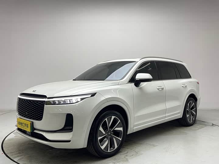 Фото 1 - LiXiang One