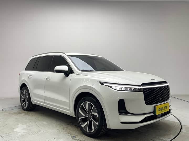 Фото 3 - LiXiang One