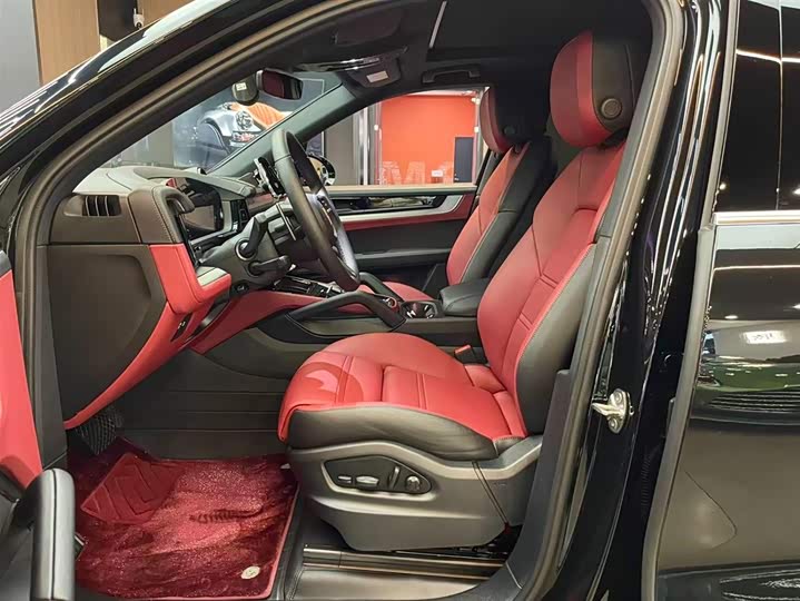 Фото 4 - Porsche Cayenne