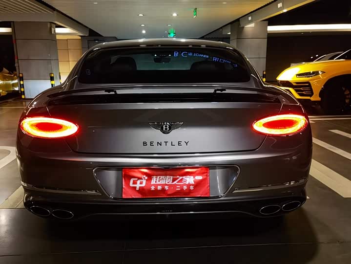 Фото 5 - Bentley Continental GT