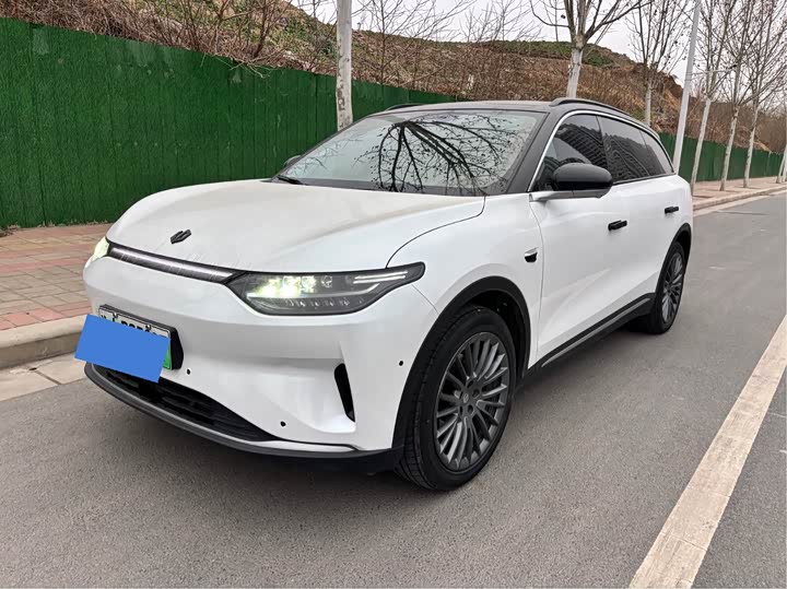 Фото 1 - Leapmotor C11