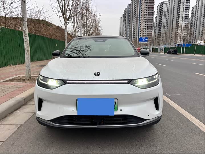 Фото 2 - Leapmotor C11