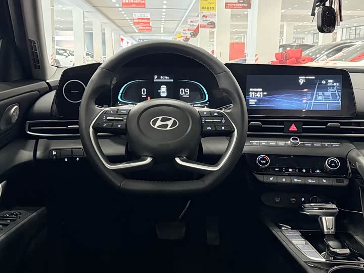 Фото 9 - Hyundai Elantra N line